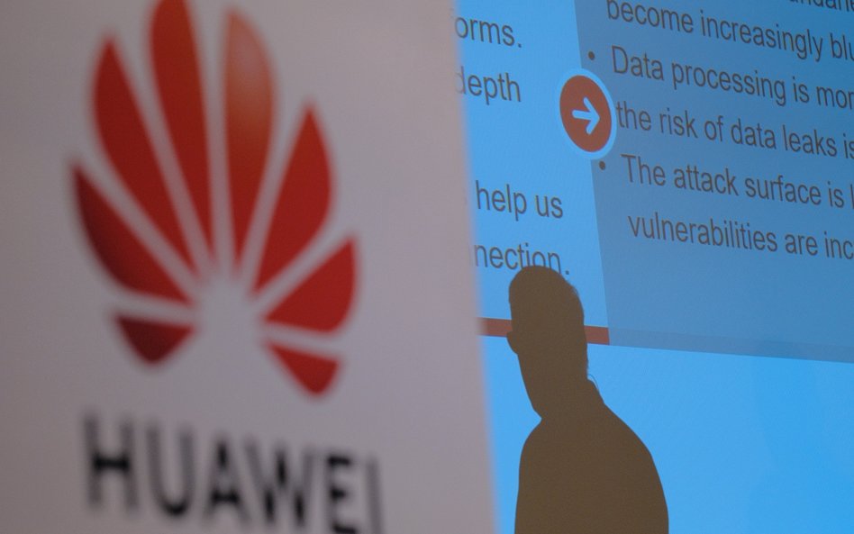 Długie ręce Waszyngtonu. Huawei ma kłopoty na własnym rynku