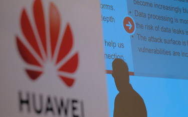 Huawei traci kolejną nogę biznesową. Gigant broni się przed sankcjami