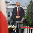 Działania Donalda Trumpa stawiają polskich polityków przed wyzwaniami, których skala przerasta obawy