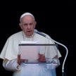 Papież: Przyjmijcie uchodźców. Poślijcie ich dzieci do szkół