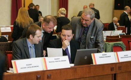 Odpowiedzi na interpelacje radnych to informacja publiczna