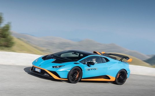 Lamborghini Huracan STO
