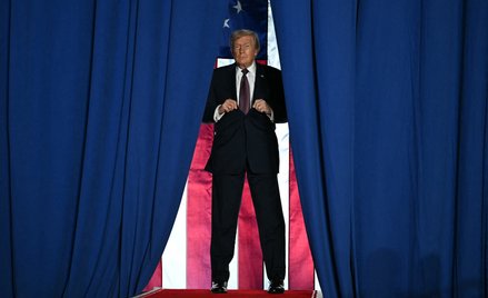 Stany Zjednoczone podniosą cła na import półprzewodników z Chin