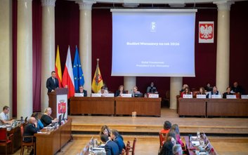 Największe pieniądze trafią do dwóch sektorów edukacji i transportu