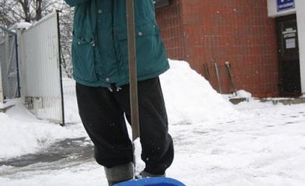 Kto powinien dbać o odśnieżanie i utrzymanie drogi?
