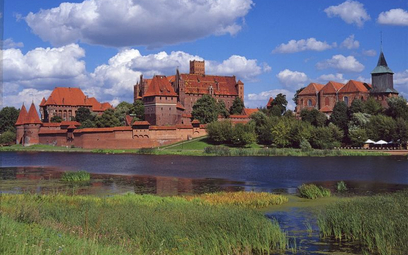 Zamek w Malborku, największa gotycka twierdza w Europie, wpisany został na listę w 1997 roku