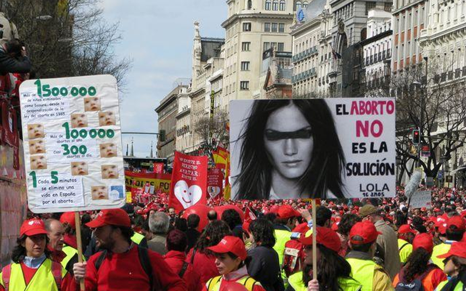 Demonstracja przeciwników aborcji (marsz w obronie życia w Hiszpanii)