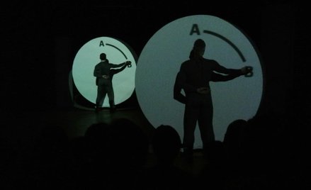 Terry Pratchett. Nauki społeczne"