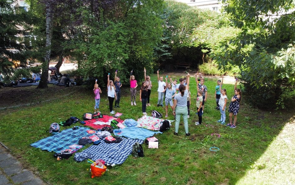 Czy wakacje powinny zaczynać się wcześniej?