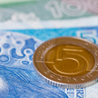 Złoty mocno obrywa. Polska waluta najsłabsza od ponad dwóch dekad