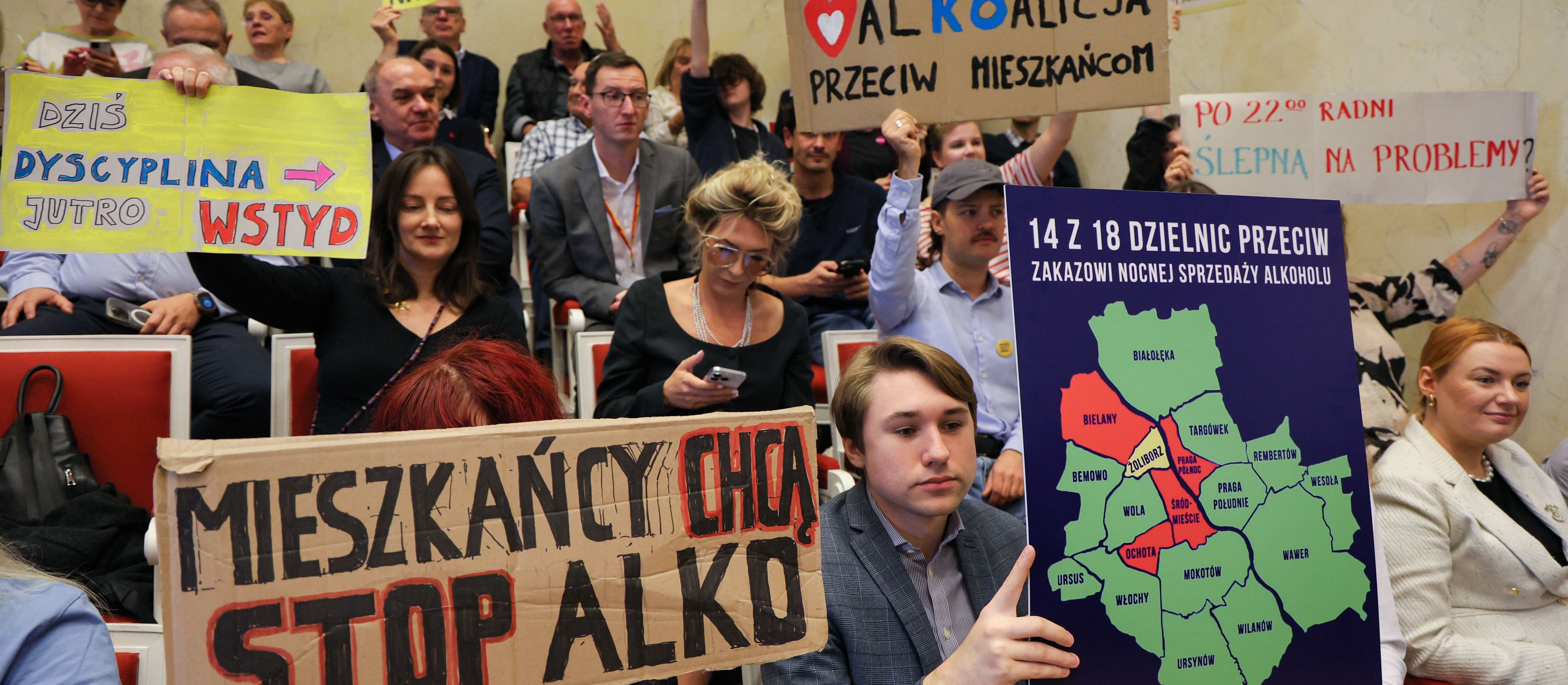 Nocna prohibicja jednak będzie. Trzaskowski ogłasza dwuetapowy plan po „aferze alkoholowej"