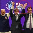 Wielki zgrzyt na AI Impact Summit w Indiach. Szefowie gigantów AI OpenAI Sam Altman i Antropic Dario