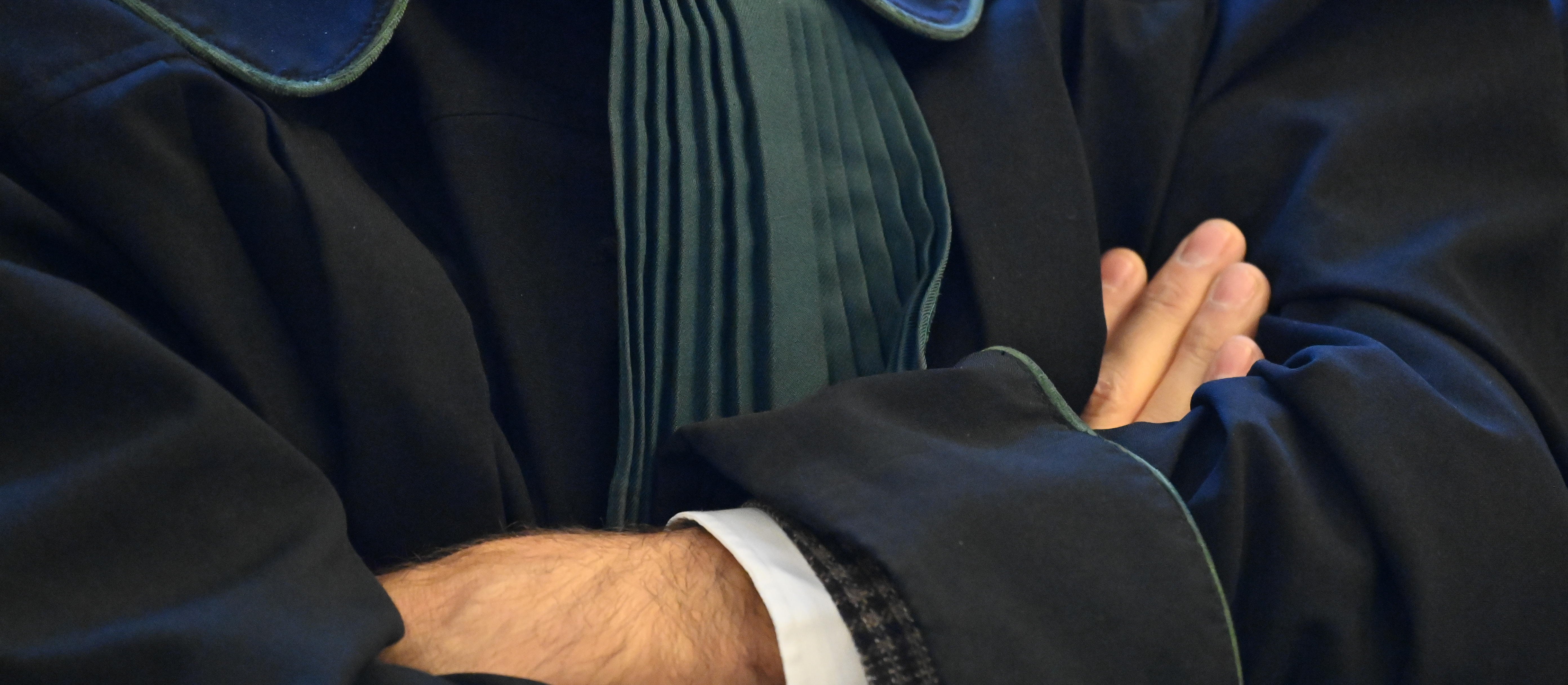 Od 1 stycznia nowe stawki dla adwokatów i radców. Wzrost o 100 procent