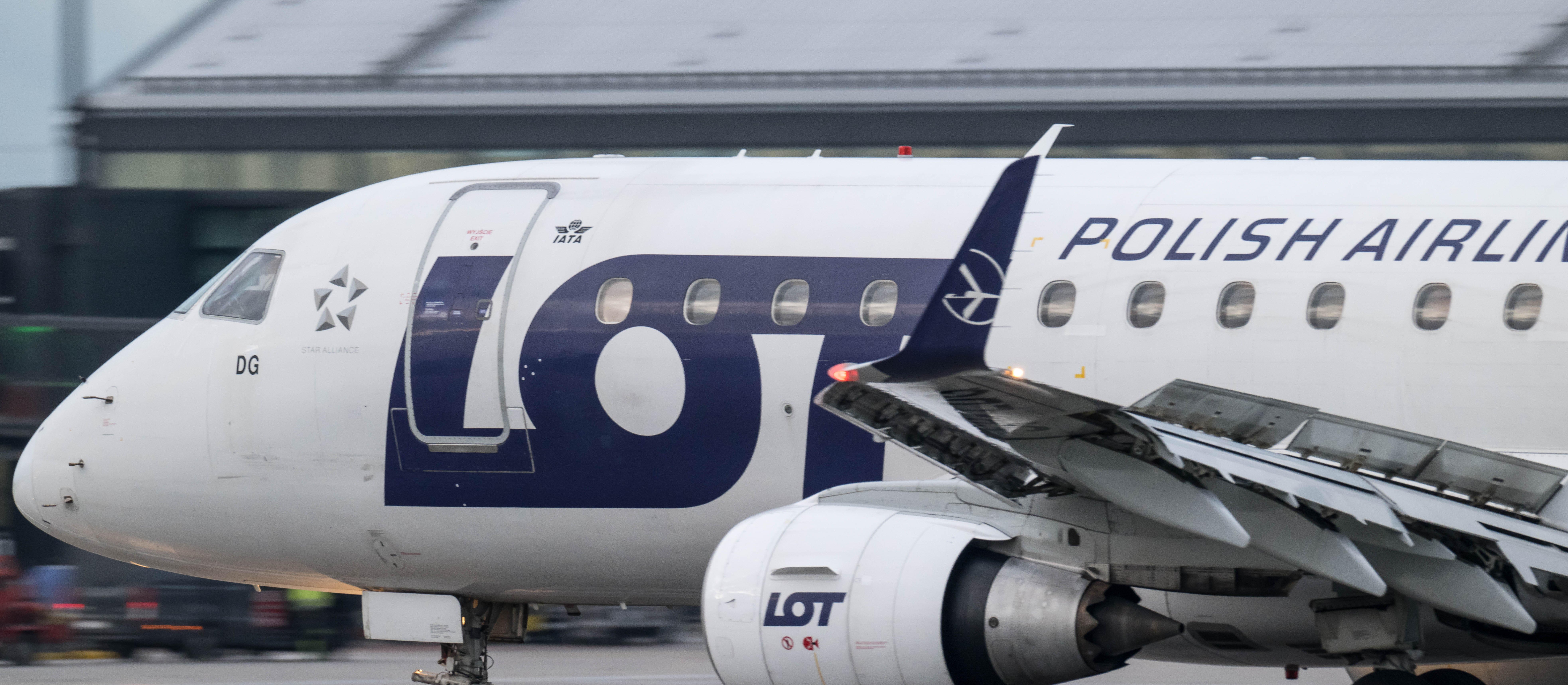 Zamknięte lotnisko w Wilnie. Samolotu LOT-u zsunął się z pasa