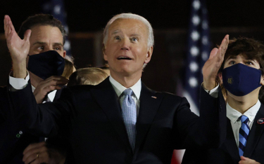 Joe Biden z bliskimi podczas przemówienia w rodzinnym Wilmington w stanie Delaware, po ogłoszeniu pr