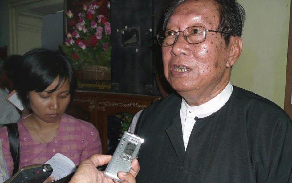 Rzecznik Ruchu na rzecz Demokracji (NLD) Nyan Win