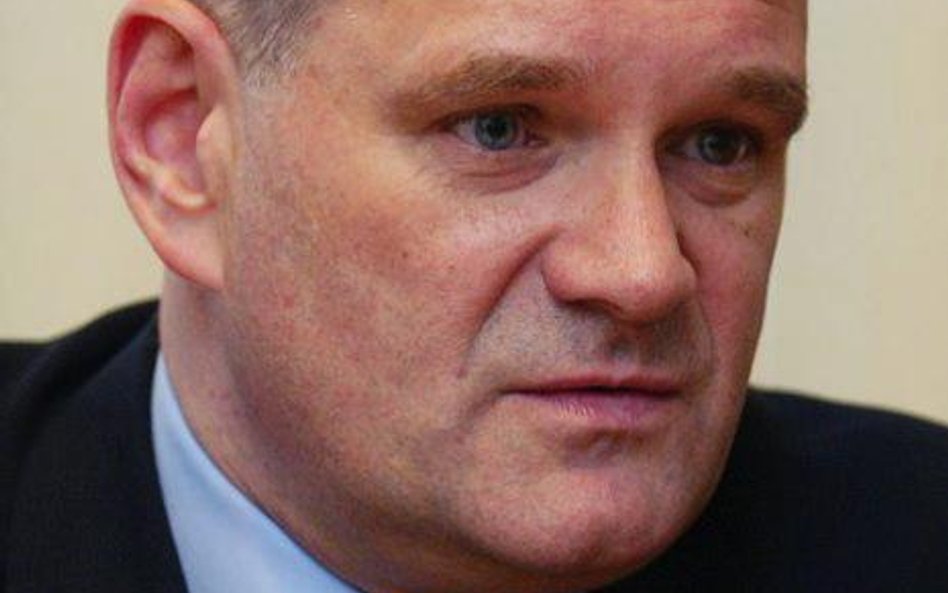 Politycy prawicy zarzucają Sławomirowi Zielińskiemu, że w czasie gdy pracował w telewizji, faworyzow