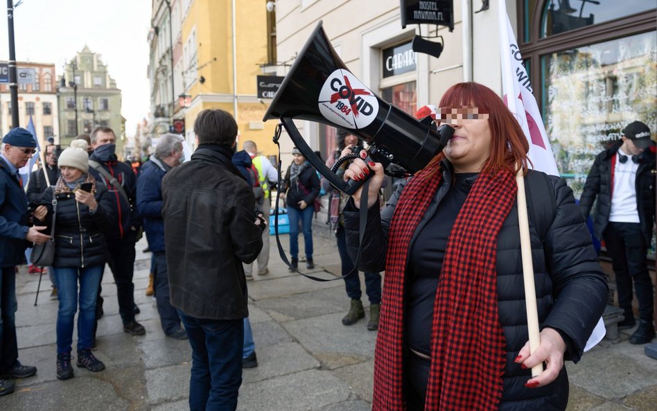 Liderka ruchu "STOP NOP" zatrzymana przez policję w Goniądzu