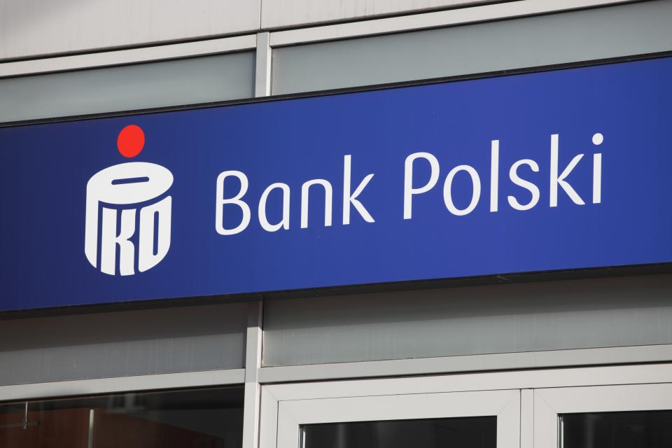 PKO Bank Hipoteczny Odskakuje Konkurencji - Parkiet.com