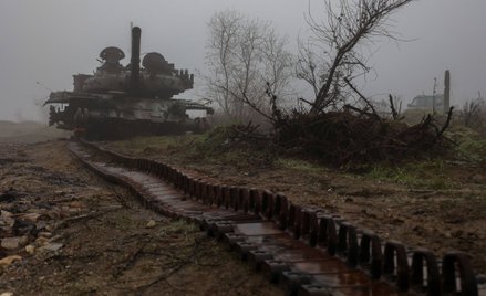 Czołg zniszczony w obwodzie charkowskim