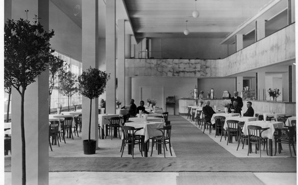 Restauracja dworcowa na Dworcu Głównym w Warszawie, 1940 r.