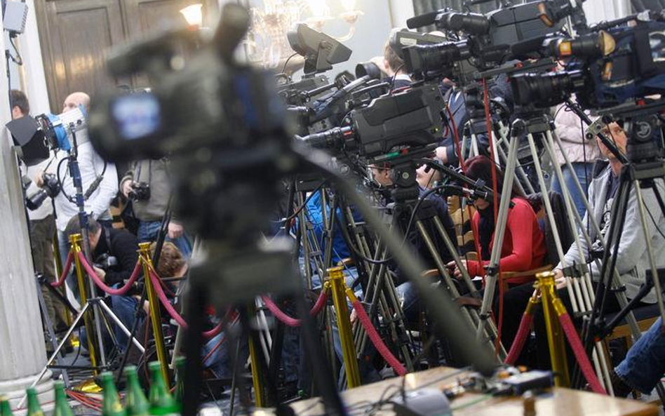 Telewizje debatują nad debatami