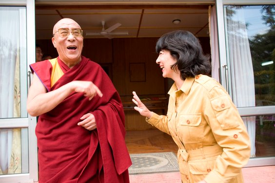 Christiane Amanpour na spotkaniu z Dalajlamą.