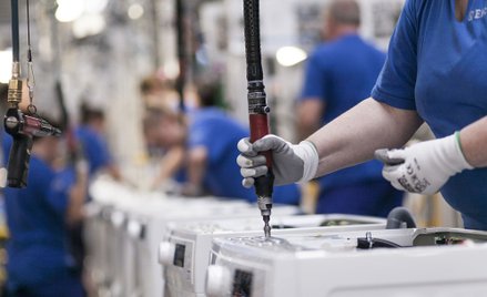 Fabryki produkują coraz mniej sprzętu AGD