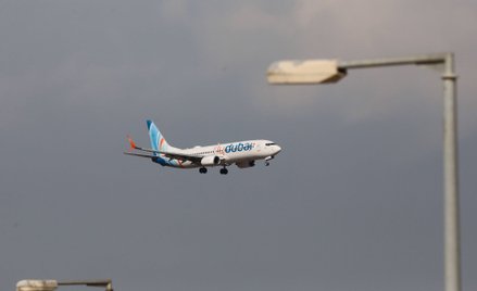 Flydubai przywiózł pierwszych Polaków z Dubaju do Warszawy