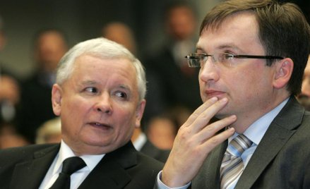 Wniosek o Trybunał Stanu dla Kaczyńskiego i Ziobry - "dziecinny błąd"?