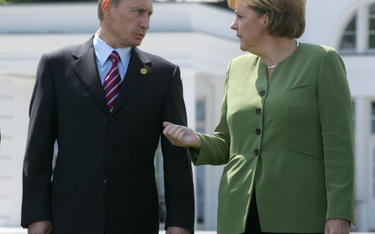 Angeli Merkel należy przynajmniej oddać, że wzięła na siebie ciężar negocjowania z Władimirem Putine