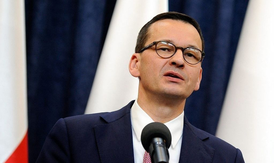 Jego obowiązki przejął tymczasowo premier Mateusz Morawiecki.