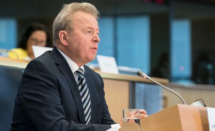 Po pierwszym przesłuchaniu Janusza Wojciechowskiego unijni urzędnicy przekonywali, że Polska musi po
