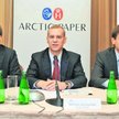Michał Bartkowiak, dyrektor finansowy (od lewej), Michał Jarczyński, prezes Arctic Paper (w środku) 