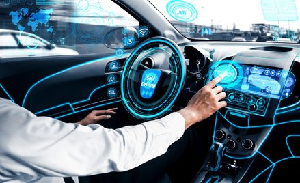 Tryb autonomicznej jazdy nie zastąpi człowieka