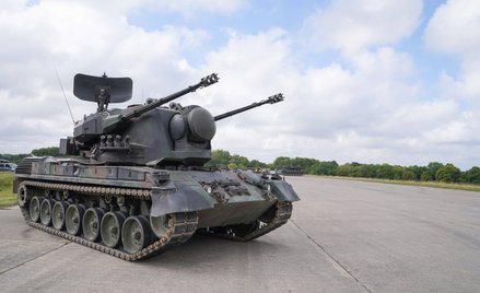 Dzięki dostawie wstrzymanych obecnie 12,4 tys. sztuk szwajcarskiej amunicji do przekazanych Ukrainie