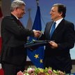 Premier Kanady Stephen Harper i szef Komisji Europejskiej JoséBarroso w piątek w Brukseli
