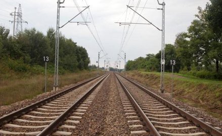 Kolej przyspiesza pociągi