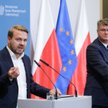 Wiceminister klimatu i środowiska Jacek Ozdoba (z lewej) i wiceminister spraw wewnętrznych Maciej Wą