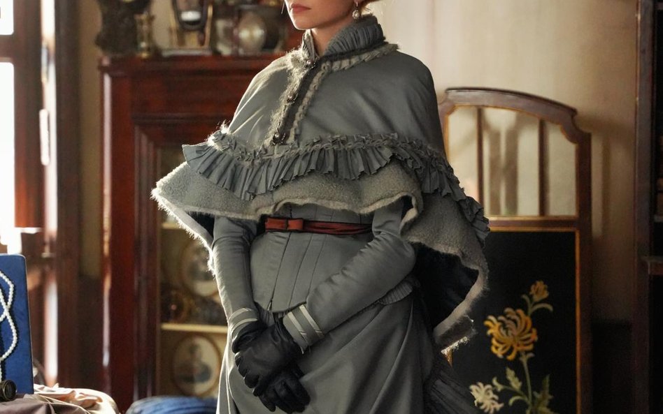 Kamila Urzędowska jako Izabela Łęcka