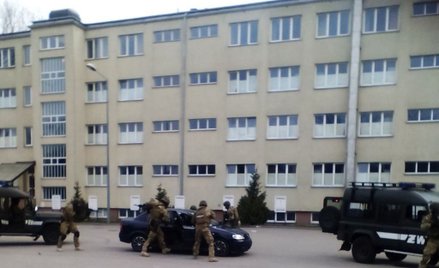 Ćwiczenia jednostki specjalnej ŻW w Centrum Szkolenia Żandarmerii Wojskowej w Mińsku Mazowieckim