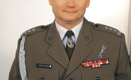 Płk Marek Wrzosek, wykładowca Akademii Obrony Narodowej