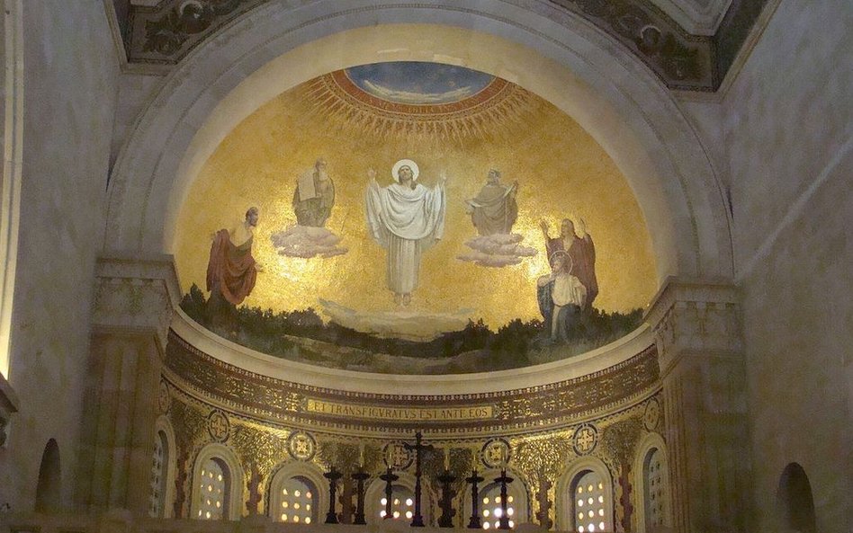 Wnętrze Bazyliki Przemienienia