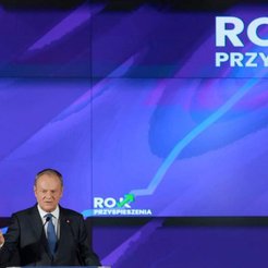 Premier Donald Tusk powtórzył niedawno zapowiedź znacznego przyspieszenia inwestycji w polskiej gosp