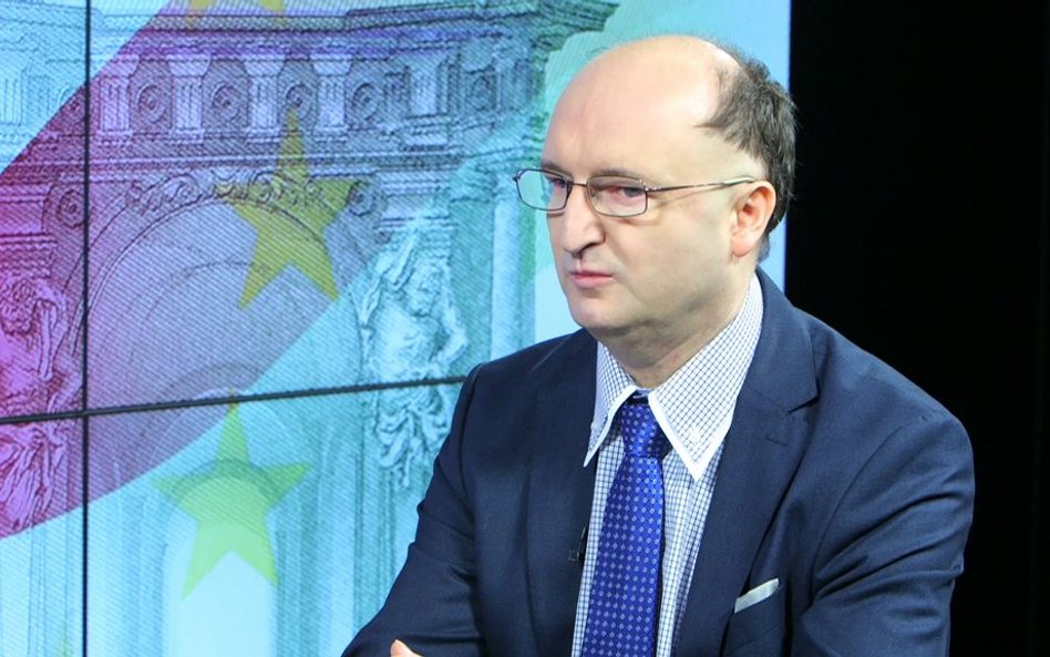#RZECZoBIZNESIE: Piotr Wawrzyk: Słaba Europa na rękę Trumpowi