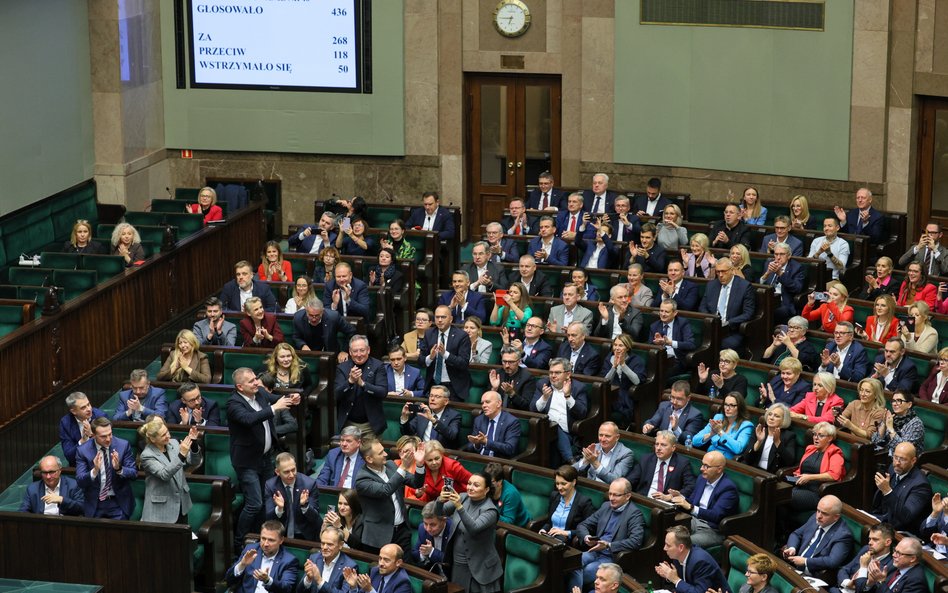 Samorządowcy z zadowoleniem odnotowali, że w umowie koalicyjnej znajduje się zapis dotyczący decentr