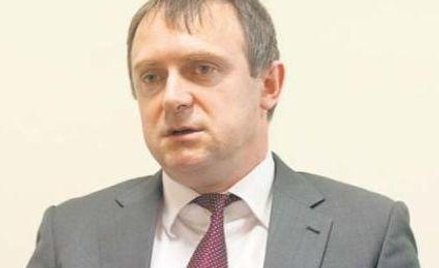 Sobczyk: Prawo pracy zbyt obciąża finansowo małe firmy, dlatego kwitnie szara strefa