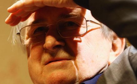 Lech Wałęsa skompromitował się na cały świat swą wypowiedzią o gejach – mówi „Rz” senator Kazimierz 