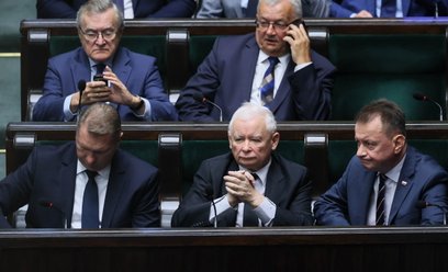PiS jest obciążany aferą Zondacrypto także przez wyborców opozycji