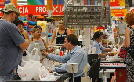 Wielu Polaków utożsamia handel z pracą sprzedawcy czy kasjera w markecie